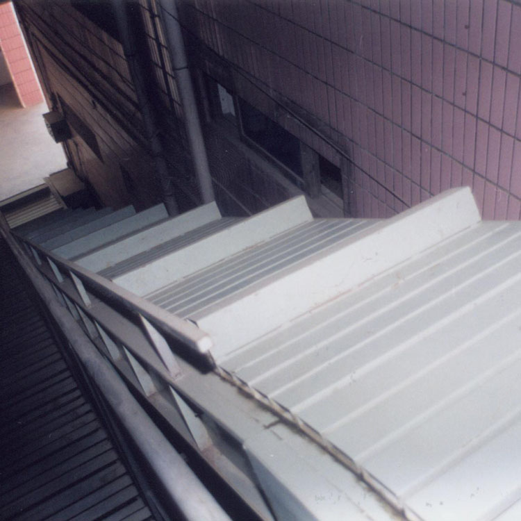 链板爬坡流水线加工定...