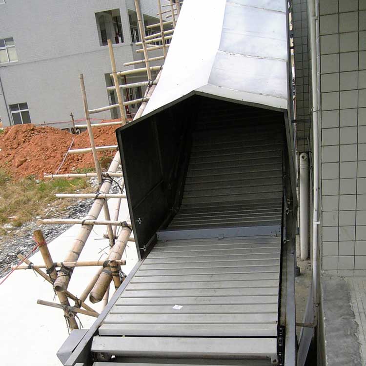 链板爬坡流水线